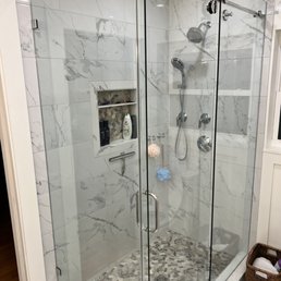 Shower enclosure by Breeze Glass Shower enclosure by Breeze Glass