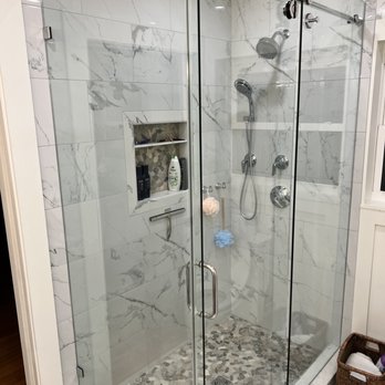 Breeze Glass - Shower enclosure by Breeze Glass - Glass & Mirrors Near Me - St. Petersburg, Florida Breeze Glass - Shower enclosure by Breeze Glass - Glass & Mirrors Near Me - St. Petersburg, Florida