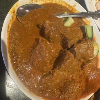 Banana Island - Thai Near Me - Daly City, California