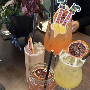 Rockafella's Restaurant - American Near Me - Salem, Massachusetts