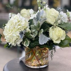 Occasions Of Naples - Floral design for golf club event
