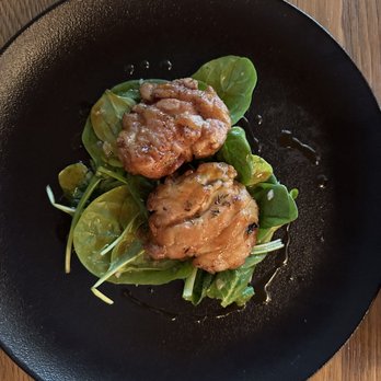 La Réserve - Crispy veal sweetbreads, young spinach leaf salad with Barolo Vinegar - French Near Me - Morzine, 74