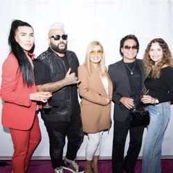 On the Pink carpet at the Soft Opening with the super star legends. Left: Aitous, Sasy, Henghameh , Andy & Shani