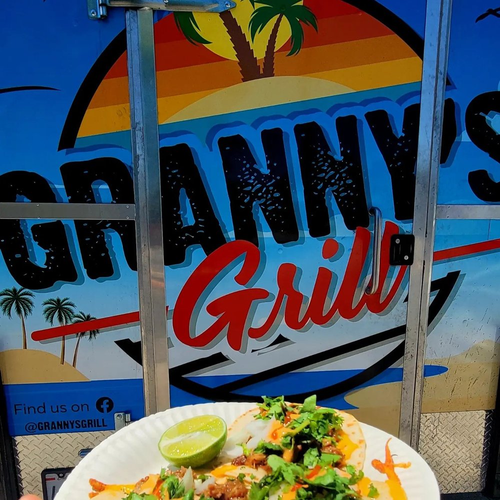 Grannys Grill Logo