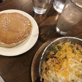 Elly's Brunch & Cafe - Pancakes, Southwest Frittata & Iced Chai - Breakfast & Brunch Near Me - Phoenix, Arizona