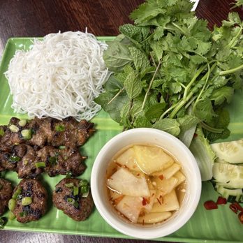 Cafe Tí Bo - Grilled pork was good - Bubble Tea Near Me - Edmond, Oklahoma Cafe Tí Bo - Grilled pork was good - Bubble Tea Near Me - Edmond, Oklahoma