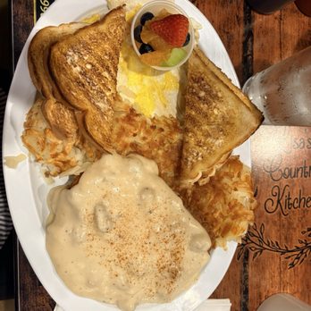 Lisa's Country Kitchen - Chicken Fried Steak - Breakfast & Brunch Near Me - Vancouver, Washington Lisa's Country Kitchen - Chicken Fried Steak - Breakfast & Brunch Near Me - Vancouver, Washington