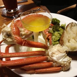 Briarwood Country Club - All you can eat crab night!