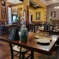 La Volpe Ristorante - Beautiful restaurant