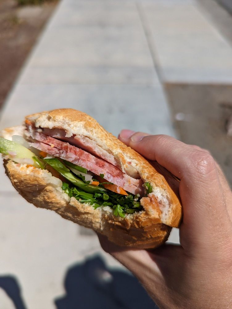 Duc Huong Sandwiches Duc Huong Sandwiches