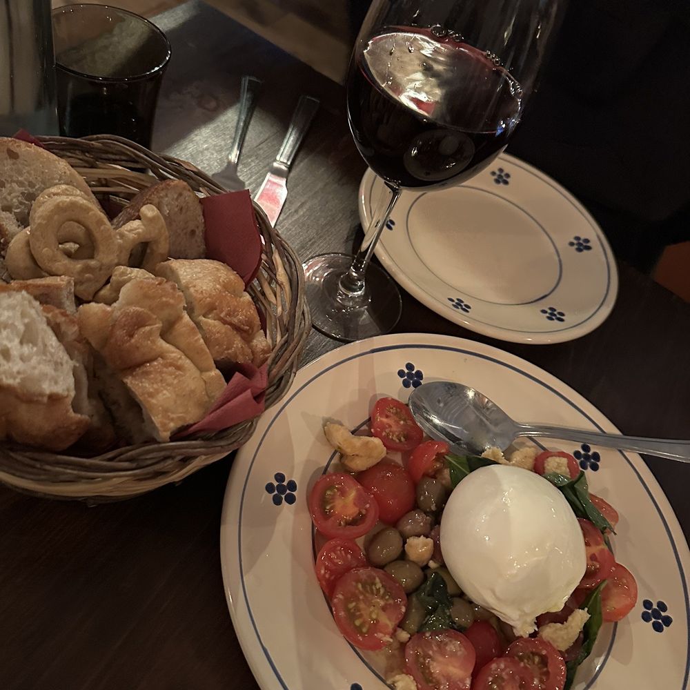Terra Rossa - Burrata - Italian Near Me - London, XGL