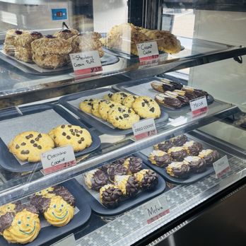 Charito Bakery and Pastry - Pastries - Bakeries Near Me - Fridley, Minnesota Charito Bakery and Pastry - Pastries - Bakeries Near Me - Fridley, Minnesota