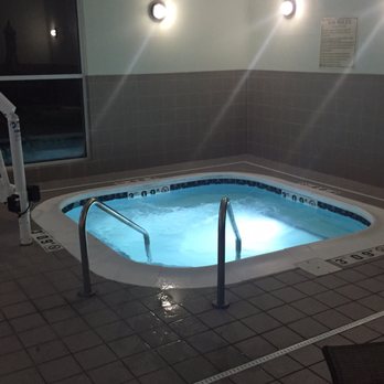 Comfort Suites - 24/7 hot tub - Hotels Near Me - Mount Vernon, Illinois Comfort Suites - 24/7 hot tub - Hotels Near Me - Mount Vernon, Illinois