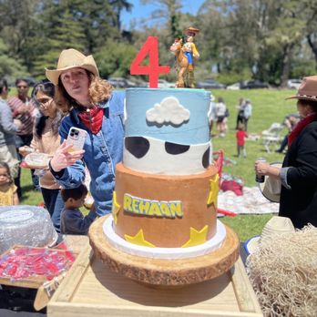 Space Cadet Baking Company - Yee-haw! - Cupcakes Near Me Space Cadet Baking Company - Yee-haw! - Cupcakes Near Me