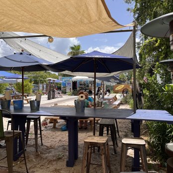 Hookin' Ain't Easy Seafood - ...more table seating. - Seafood Near Me - St Petersburg, Florida Hookin' Ain't Easy Seafood - ...more table seating. - Seafood Near Me - St Petersburg, Florida