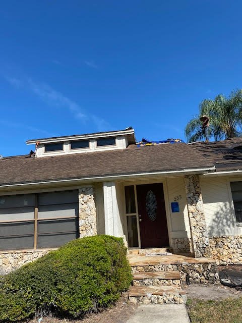 Slide of New Horizons Roofing