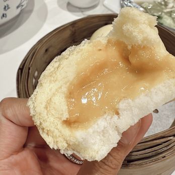 Highland Noodles - Egg yolk custard bun (1) - Noodles Near Me - Milpitas, California Highland Noodles - Egg yolk custard bun (1) - Noodles Near Me - Milpitas, California