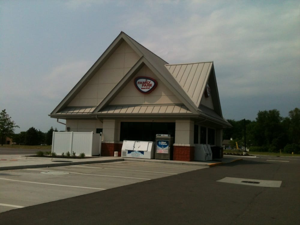 FAMILY FARE Updated August 2024 2260 Gezon Pkwy SW, Wyoming