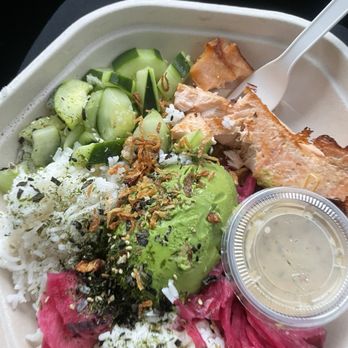sweetgreen - Healthy Salads, Wraps, and Bowls - Salad Near Me - Santa Monica, California sweetgreen - Healthy Salads, Wraps, and Bowls - Salad Near Me - Santa Monica, California