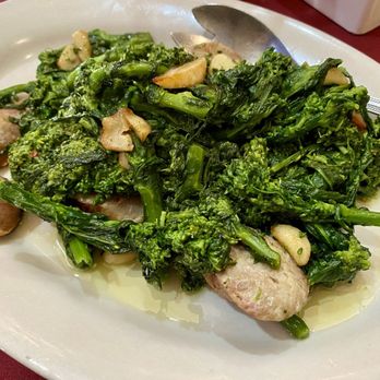 Gianna's - Broccoli Rabe - Italian Near Me - Carlstadt, New Jersey Gianna's - Broccoli Rabe - Italian Near Me - Carlstadt, New Jersey