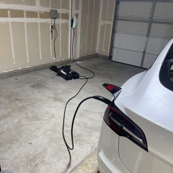 D & D Electric - Tesla Wall Connector Installed - Electricians Near Me - Colusa, California D & D Electric - Tesla Wall Connector Installed - Electricians Near Me - Colusa, California