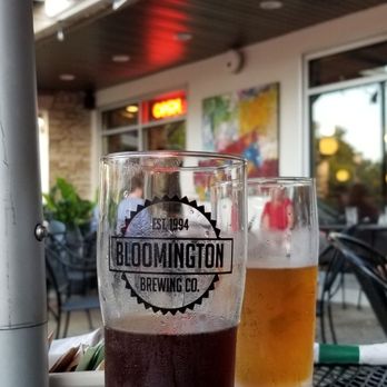 Lennie's - Enjoying Bloomington Brewing Co. beer sitting outside at Lennie's - Pizza Near Me - Bloomington, Indiana Lennie's - Enjoying Bloomington Brewing Co. beer sitting outside at Lennie's - Pizza Near Me - Bloomington, Indiana