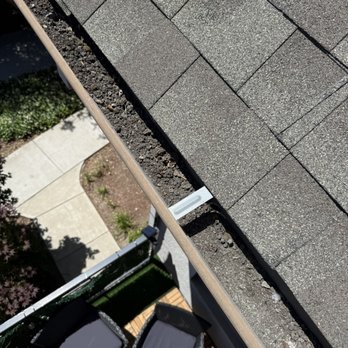 Golden Gate Roofing - Filthy before and what he had to go through to clean - Roofing Near Me Golden Gate Roofing - Filthy before and what he had to go through to clean - Roofing Near Me