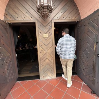 The Whaling Bar - Cute entrance - Cocktail Bars Near Me - La Jolla, California