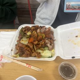 Large - Singapore Chicken w/ Roasted Pork Large - Singapore Chicken w/ Roasted Pork