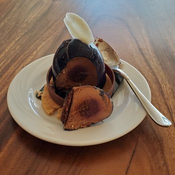 Halekulani Bakery - Cassis Chocolate Mousse - Bakeries Near Me - Honolulu, Hawaii
