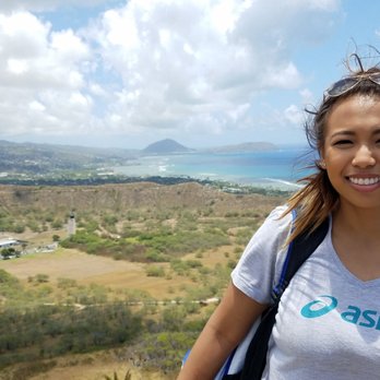 Diamond Head State Monument - crater on the left and ocean blue on the right - beautiful!! - Parks Near Me - Honolulu, Hawaii Diamond Head State Monument - crater on the left and ocean blue on the right - beautiful!! - Parks Near Me - Honolulu, Hawaii