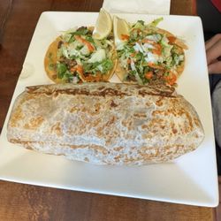 El Rinconcito Mexican Grill - Chili verde Breakfast Burritos