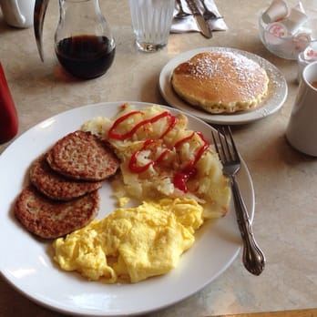 Alexanders Restaurant & Pancake House - Breakfast & Brunch Near Me - Stickney, Illinois