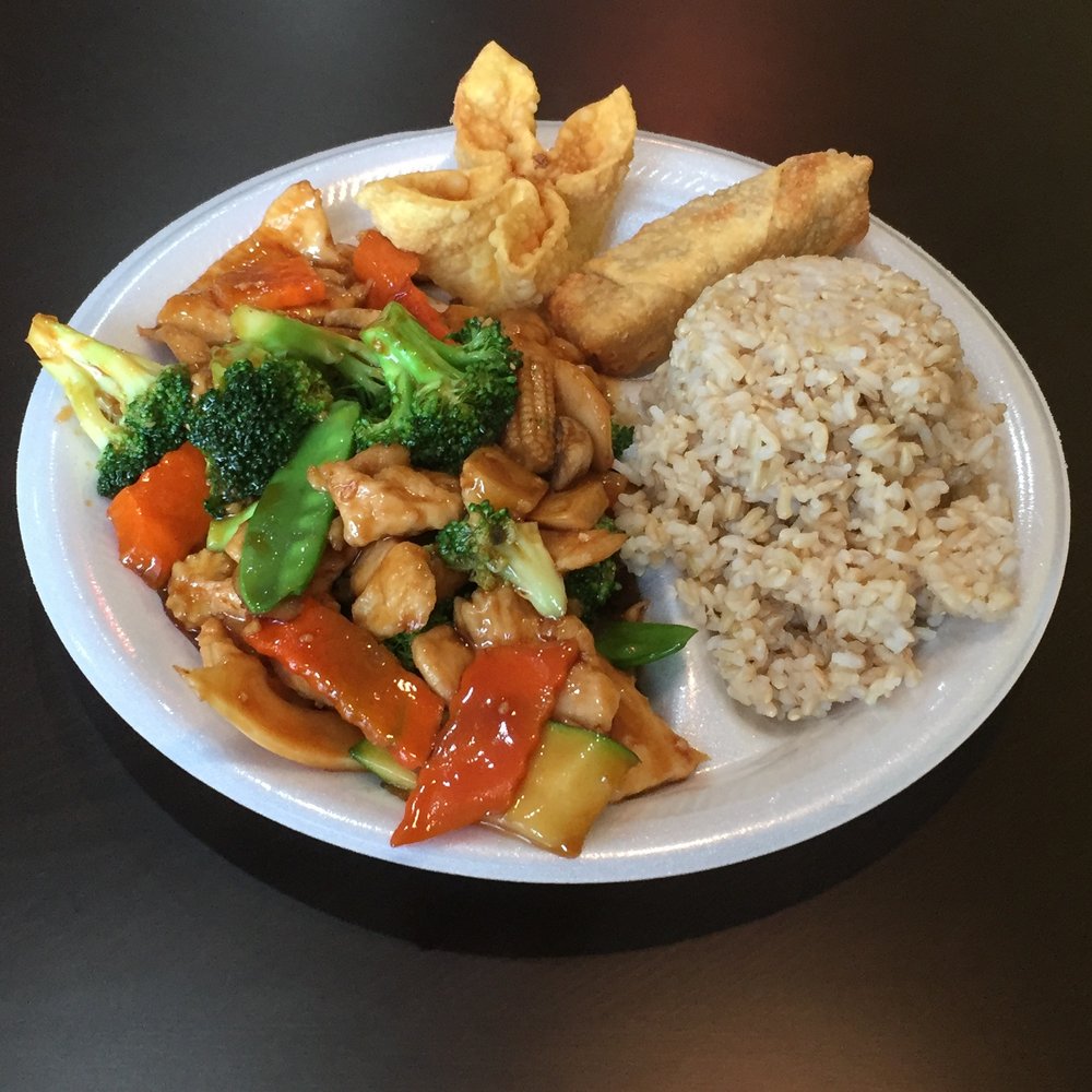 Moon Wok - Chicken with Vegetables and Brown Rice All Day Combo - Chinese Near Me - Lenexa, Kansas Moon Wok - Chicken with Vegetables and Brown Rice All Day Combo - Chinese Near Me - Lenexa, Kansas