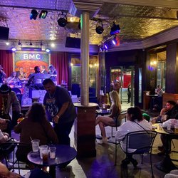 Balcony Music Club - Great live music and a nice crowd