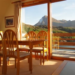 Kylesku Lodges - Dining Room at Kylesku Lodges