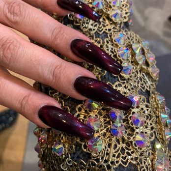 Studio Nails - Cat eye - Nail Salons Near Me - Panorama City, California