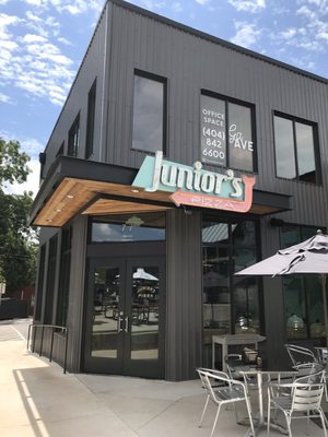 Junior's Pizza by null