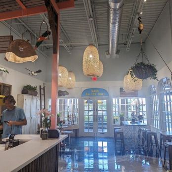 Sunset Slush Jupiter - Classic Italian Ice - What a beautiful place to enjoy a treat. - Ice Cream & Frozen Yogurt Near Me - Jupiter, Florida