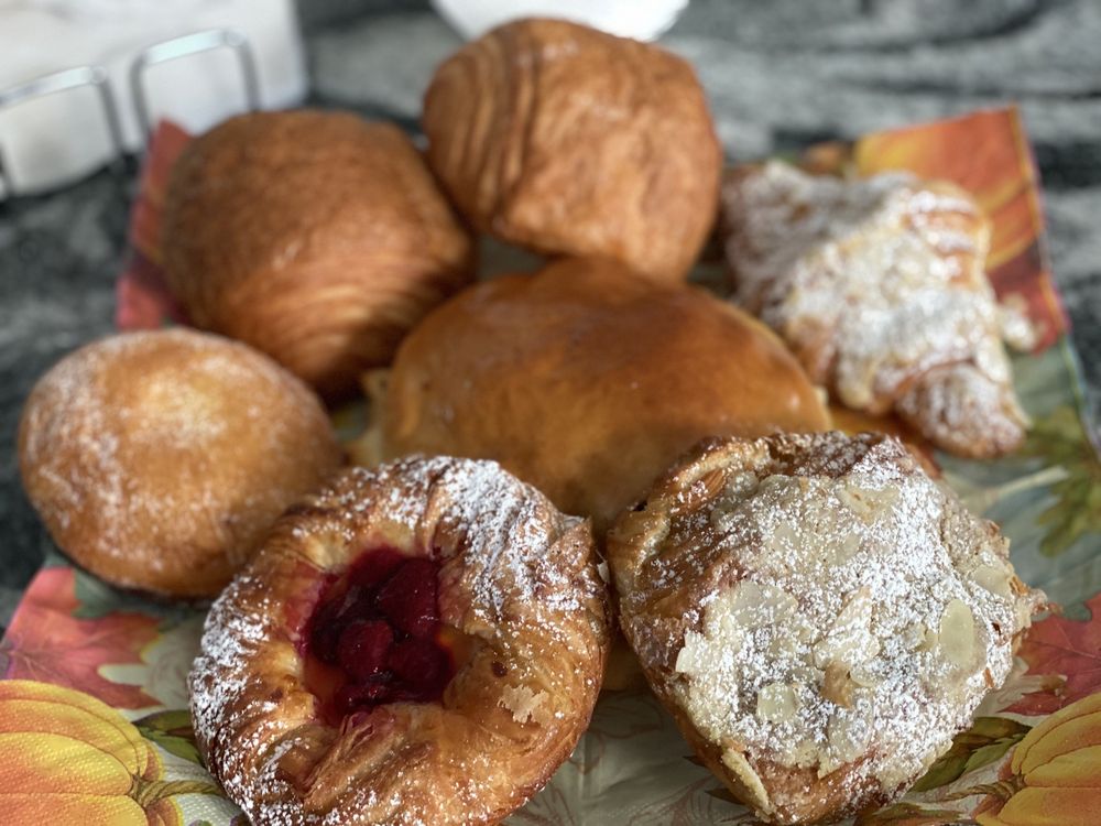 LA BASTILLE BAKERY Updated September 2024 35 Photos & 12 Reviews 760 Birchmount Road
