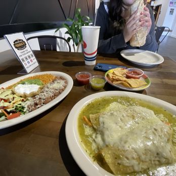 Hanna’s Restaurant - hanna's enchiladas - Burgers Near Me - Arroyo Grande, California Hanna’s Restaurant - hanna's enchiladas - Burgers Near Me - Arroyo Grande, California