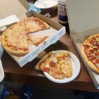 Gus's New York Pizza - Pizza Near Me - Glendale, Arizona Gus's New York Pizza - Pizza Near Me - Glendale, Arizona
