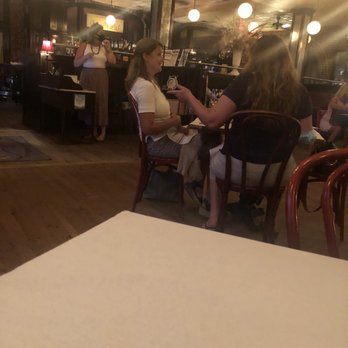 39 Rue de Jean - French Near Me - Charleston, South Carolina