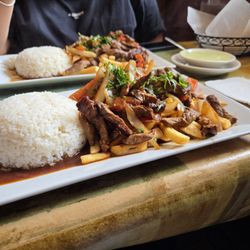 Lomo Saltado