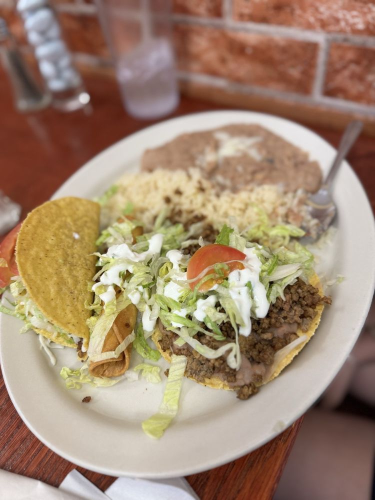 Caporales Mexican Food