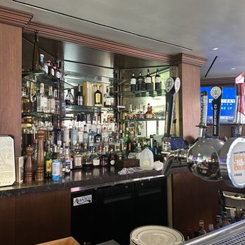 Wolfgang's Steakhouse - Bar Seating - Steakhouses Near Me - Honolulu, Hawaii Wolfgang's Steakhouse - Bar Seating - Steakhouses Near Me - Honolulu, Hawaii