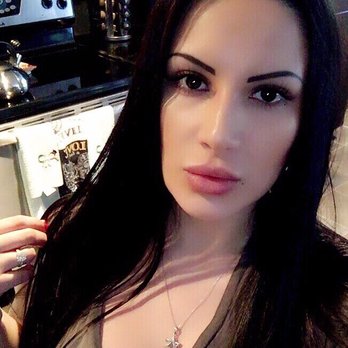 Lady Eyelash Extention - Eyelash Service Near Me - Flushing, New York