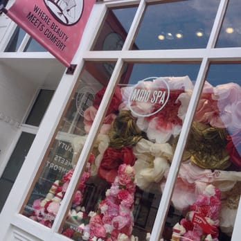 Mojo Spa - Cosmetics & Beauty Supply Near Me - Chicago, Illinois