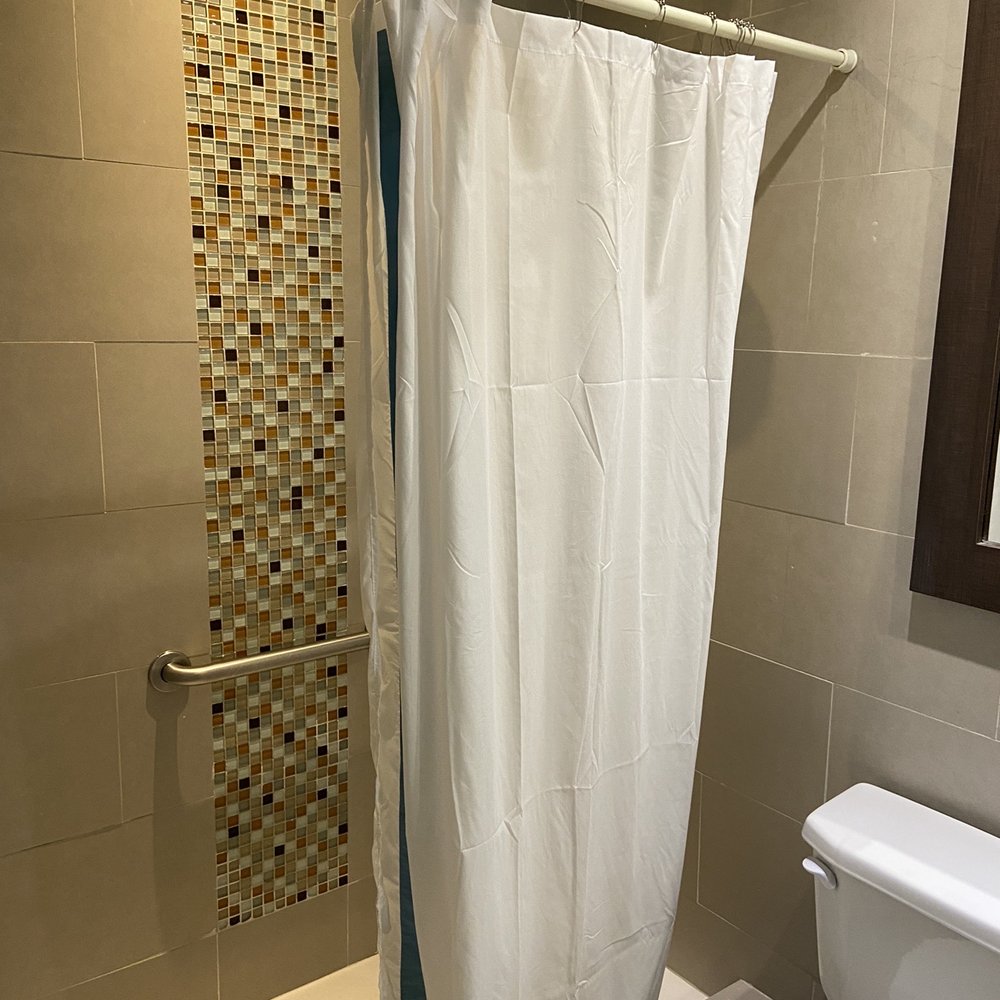 Comfort Inn - Shower - Hotels Near Me - San Juan, Puerto Rico