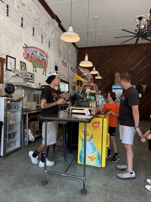 Pure Quill Superette by null